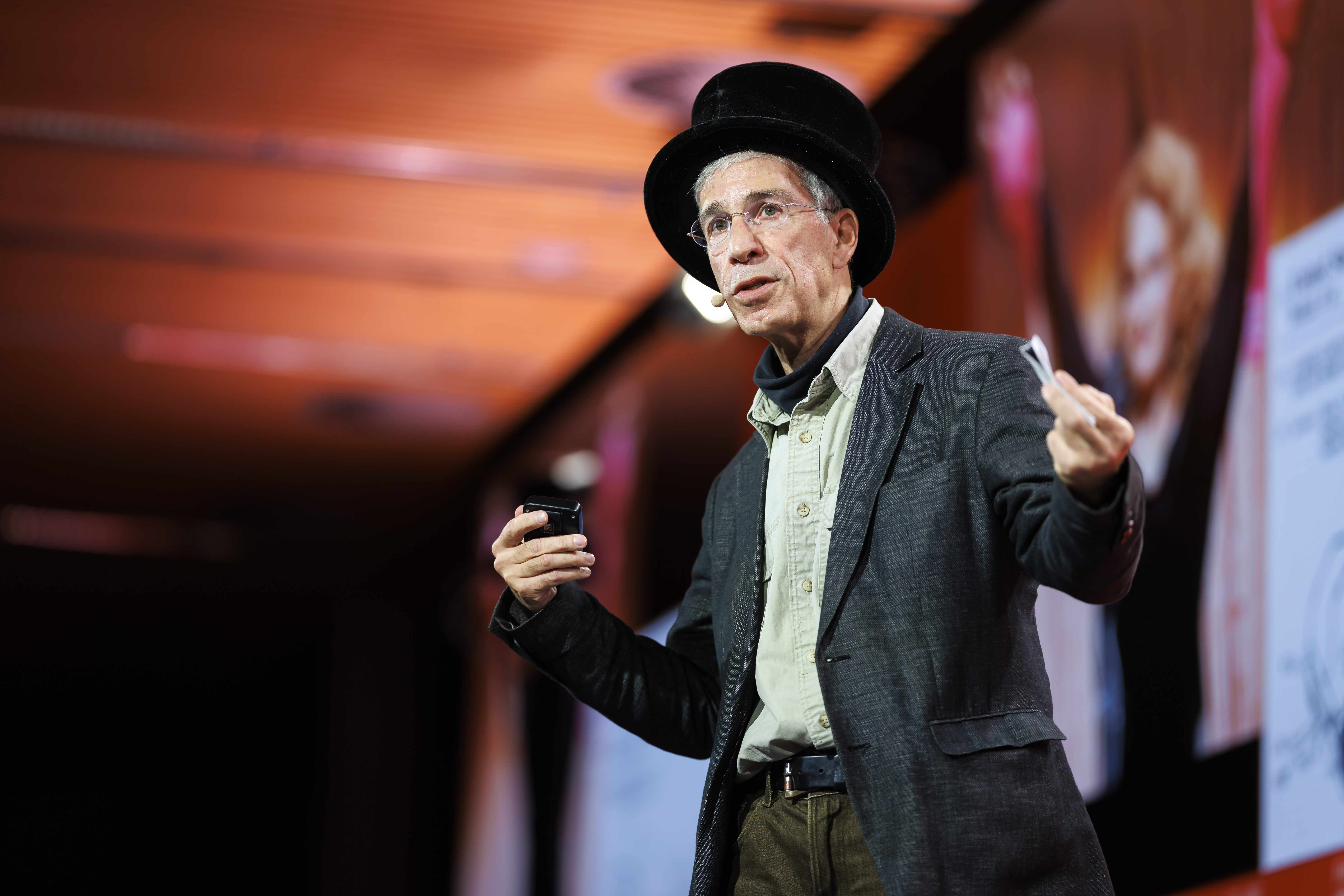 Ο Marc Abrahams στα IG Νόμπελ