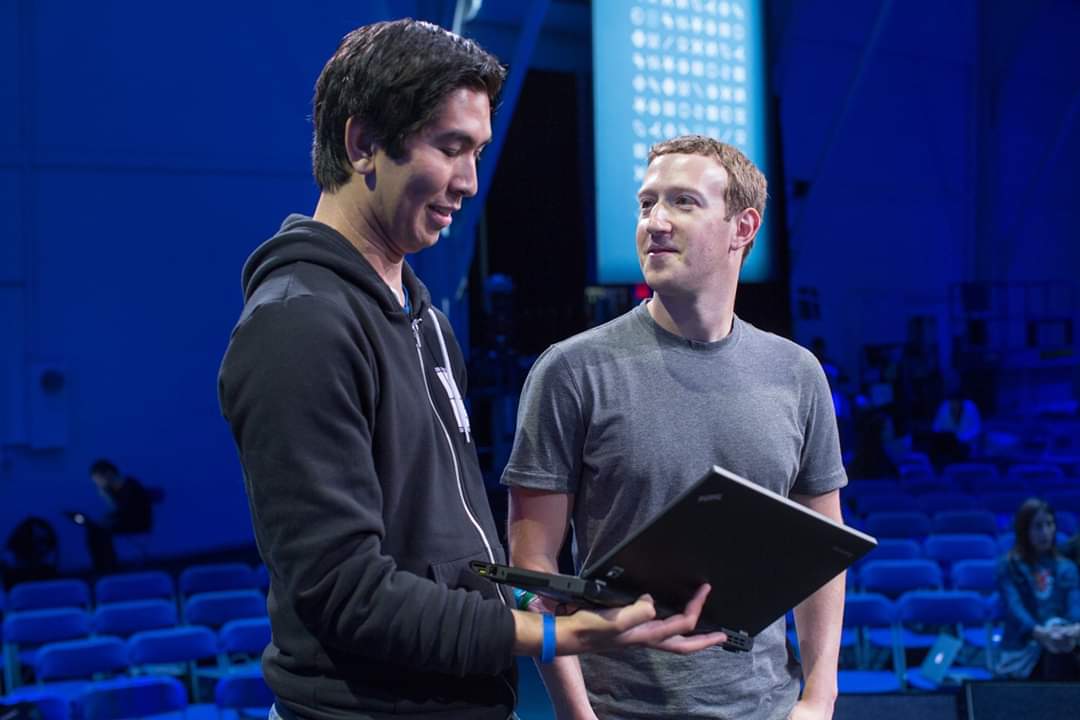 Ο Ντεξ Χάντερ-Τόρικ με τον Μαρκ Ζακερμπεργκ.