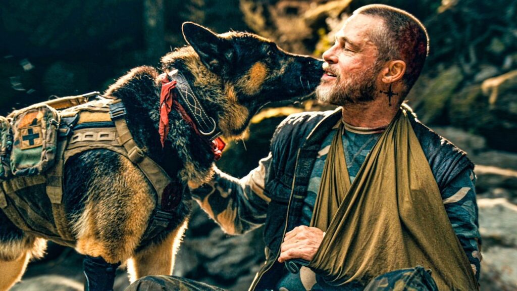 O Brad Pitt με τον σκύλο συμπρωταγωνιστή του στην ταινία Η καρδιά του κτήνους